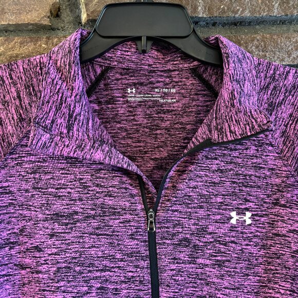 NWOT Under Armour Tech Twist 1/2 Zip Top - Picture 2 of 4